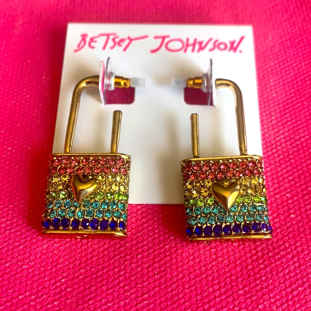 Betsey Johnson love lock earrings rainbow . NWT